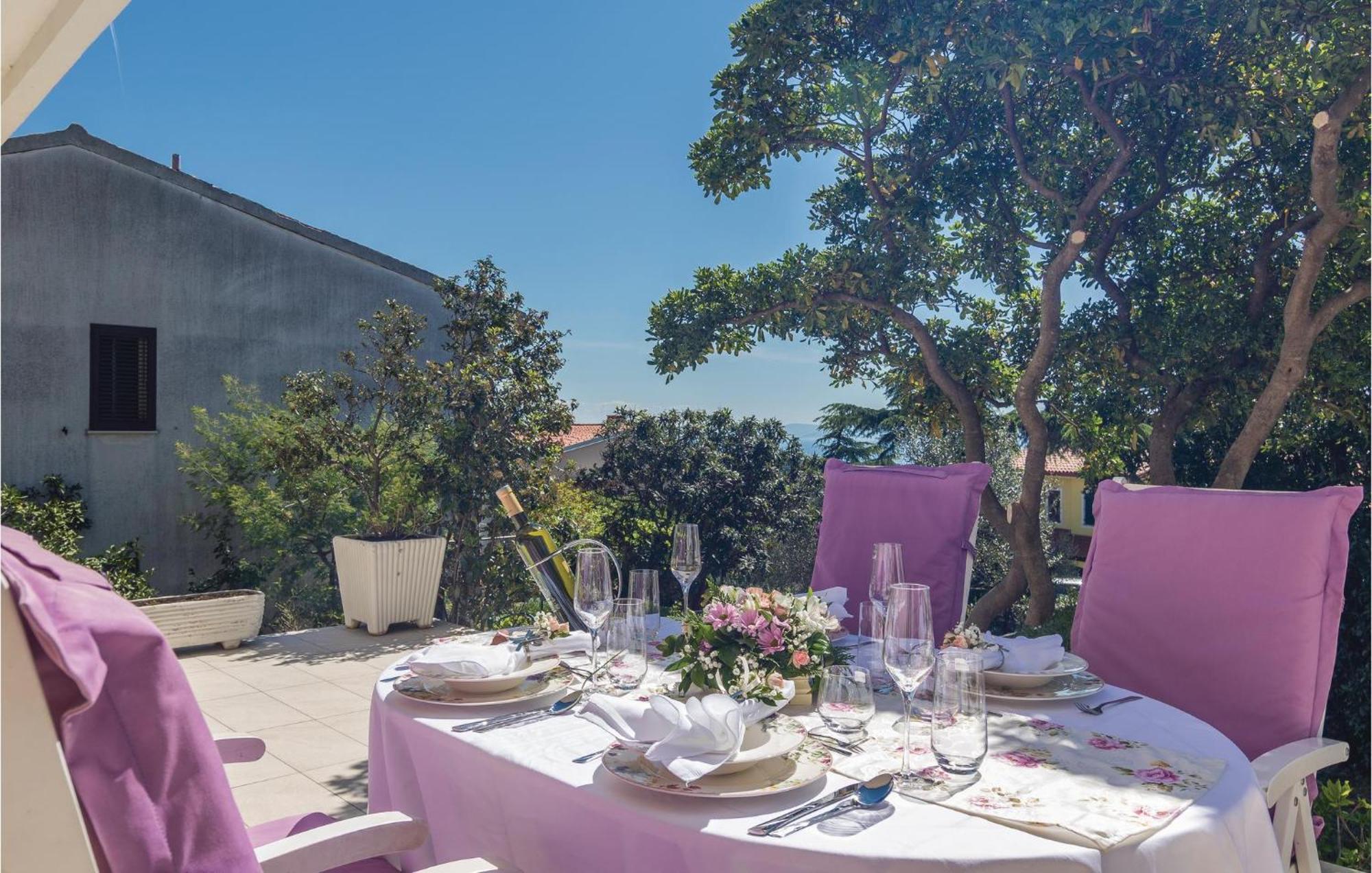 Amazing Apartment In Rabac With Wifi Rasa Ngoại thất bức ảnh